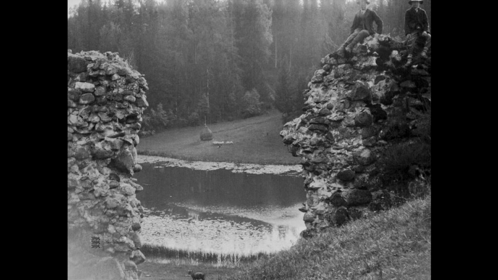 Frame of the film "Historic Memories of the Minewist of Estonia" 0:03:02.558