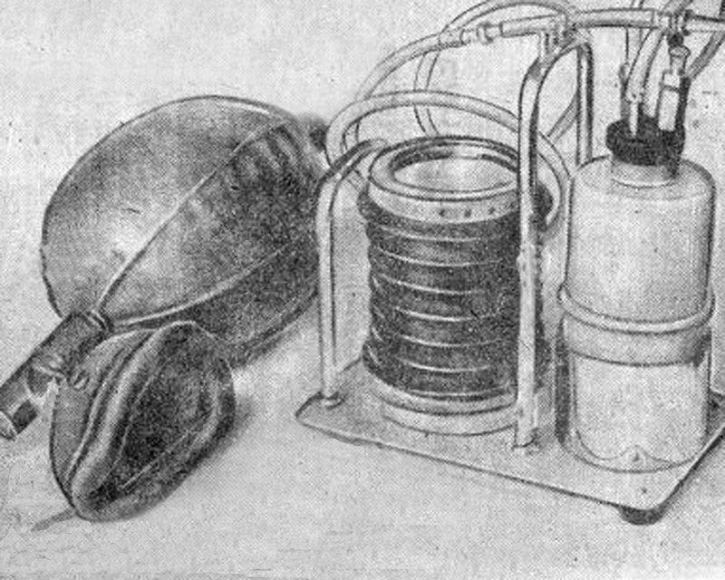 AMBU respiraator imejaga (illustr).