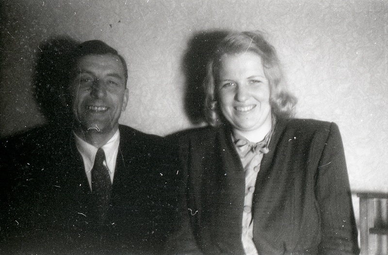 Mees ja naine (Lume abikaasaga)