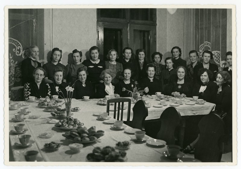 Naisteorganisatsiooni koosviibimine Tartus, mai 1940