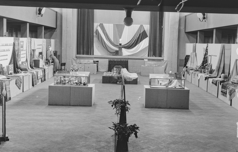 Eesti Naiskutsekooli näitus