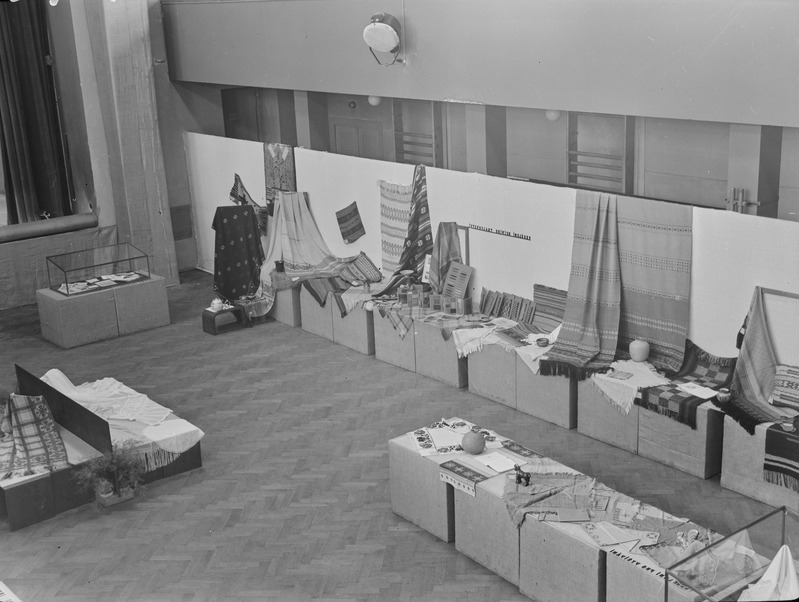 Eesti Naiskutsekooli näitus