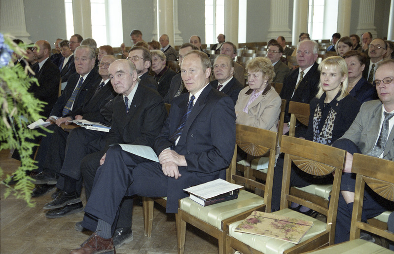 Negatiivid Tartu Ülikooli üritustest 1997-2003