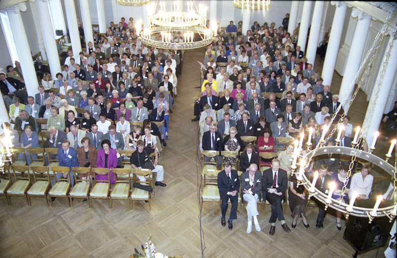 Negatiivid Tartu Ülikooli üritustest 1997-2003