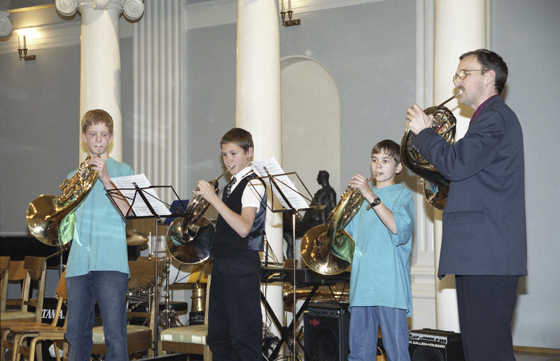 Negatiivid Tartu Ülikooli üritustest 1997-2003