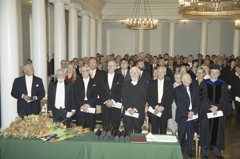 Negatiivid Tartu Ülikooli üritustest 1997-2003