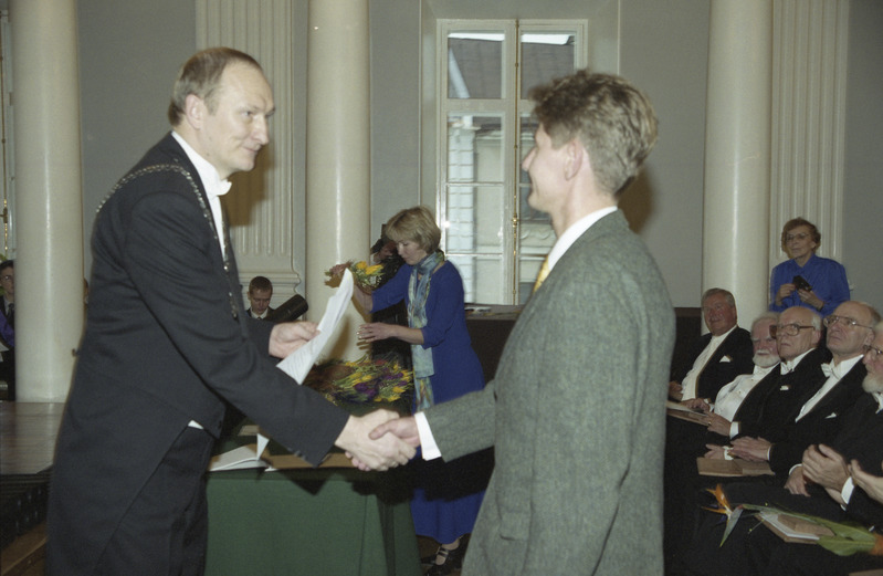 Negatiivid Tartu Ülikooli üritustest 1997-2003