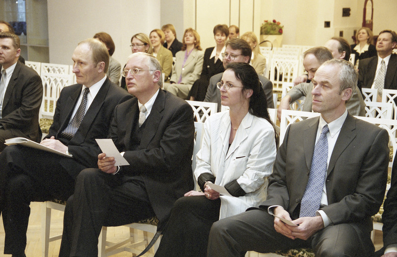 Negatiivid Tartu Ülikooli üritustest 1997-2003