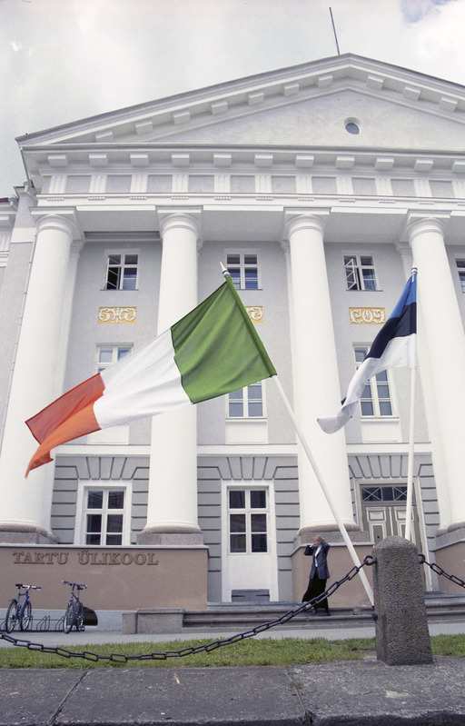 Negatiivid Tartu Ülikooli üritustest 1997-2003