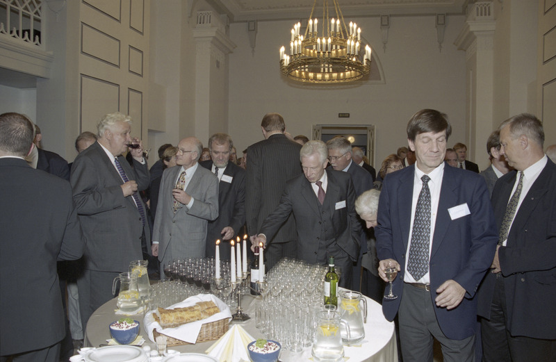 Negatiivid Tartu Ülikooli üritustest 1997-2003