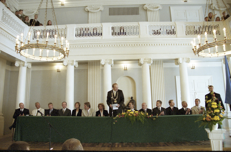 Negatiivid Tartu Ülikooli üritustest 1997-2003
