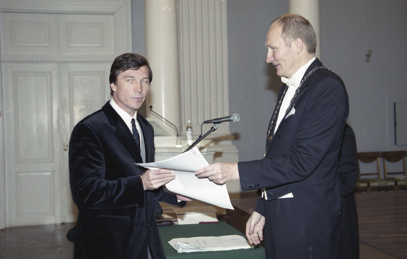 Negatiivid Tartu Ülikooli üritustest 1997-2003