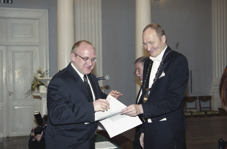 Negatiivid Tartu Ülikooli üritustest 1997-2003
