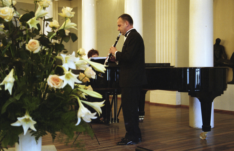 Negatiivid Tartu Ülikooli üritustest 1997-2003