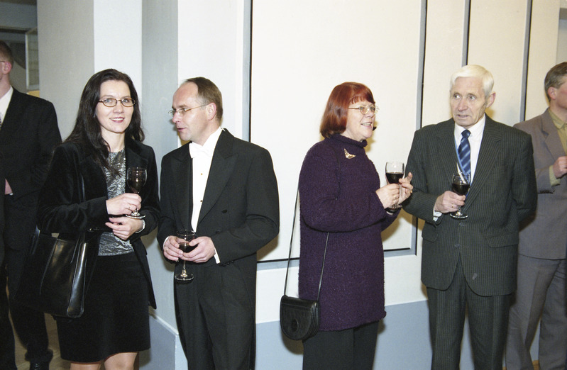 Negatiivid Tartu Ülikooli üritustest 1997-2003