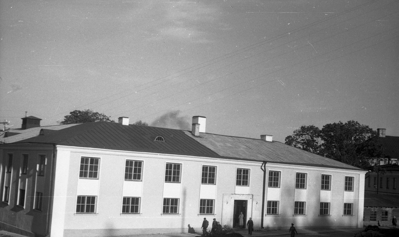 Tartu Ülikooli kehakultuuriteaduskonna õppehoone (Jakobi 5, Tartu)