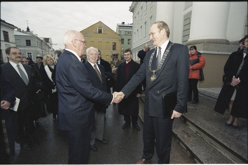 Ungari Vabariigi presidendi külaskäik Tartu Ülikooli, 13. dets.2000