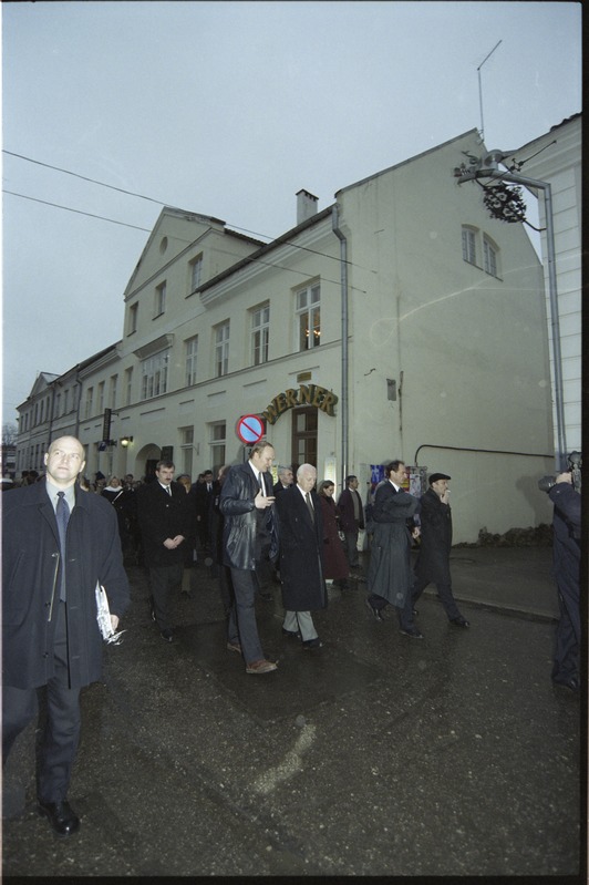 Ungari Vabariigi presidendi külaskäik Tartu Ülikooli, 13. dets.2000