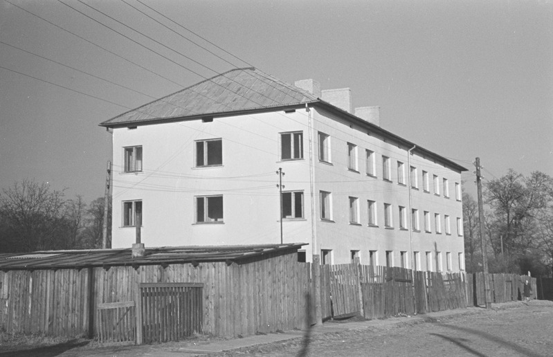 Koperatiivelamu "Kodutare" ehitus Tiigi t. 1. 29. oktoober 1959. a.