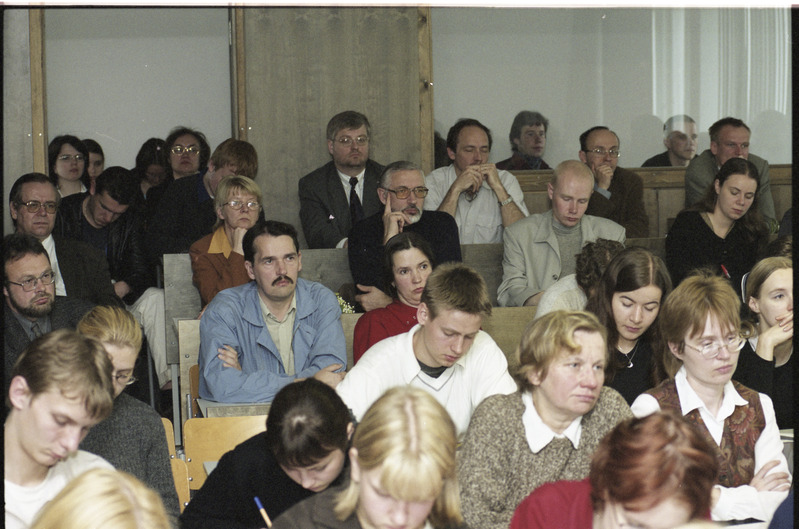 Prof. Helmut Piirimäe viimane uusaja loeng Lossi tänava õppehoones. 45 aastat uusaja loenguid Tartu ülikoolis