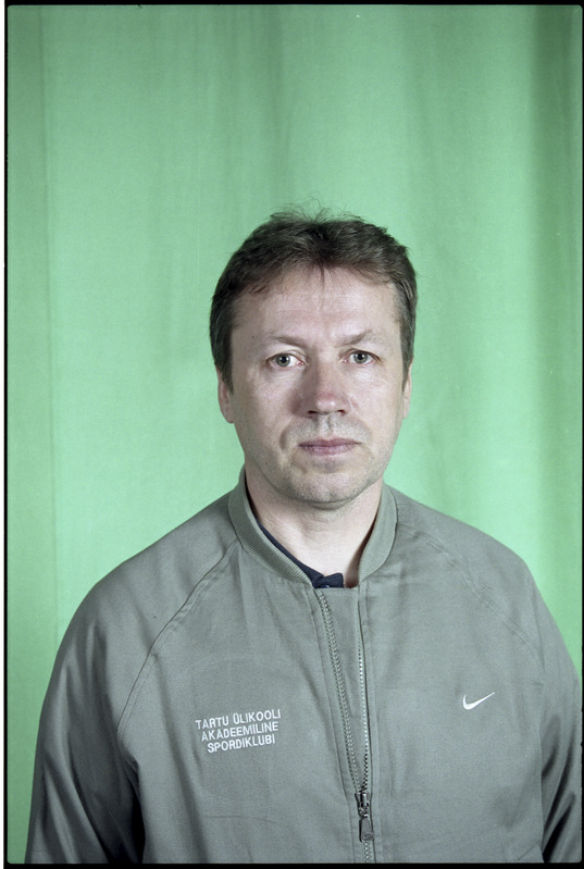 MTÜ Tartu Ülikooli Akadeemiline Spordiklubi. Harry Lembergi portree
