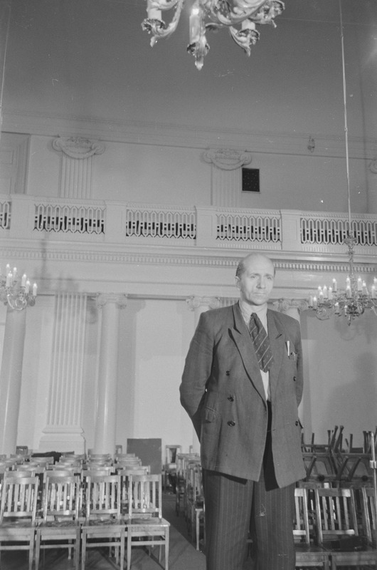 TRÜ meeskoori, TRÜ naiskoori filmimine aulas. 27. detsember 1957.a.