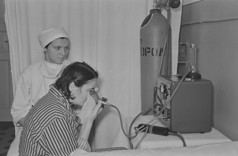 Tartu ülikooli neuroloogia kateeder. Ionisaatorid ravi otstarbel. 12. aprill 1960. a.