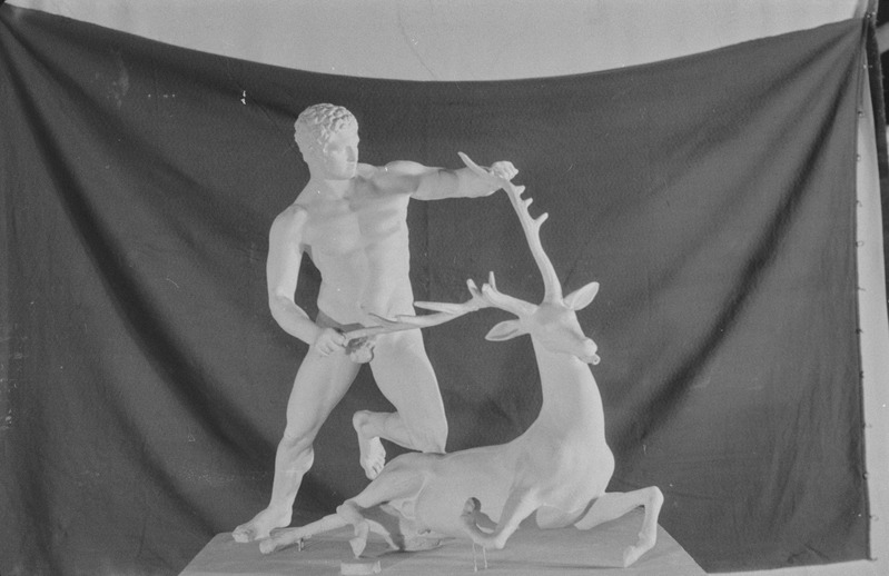 TRÜ Klassikalise Muinasteaduse Muuseum. Kujud. N. Raid. 2. märts 1957. a.