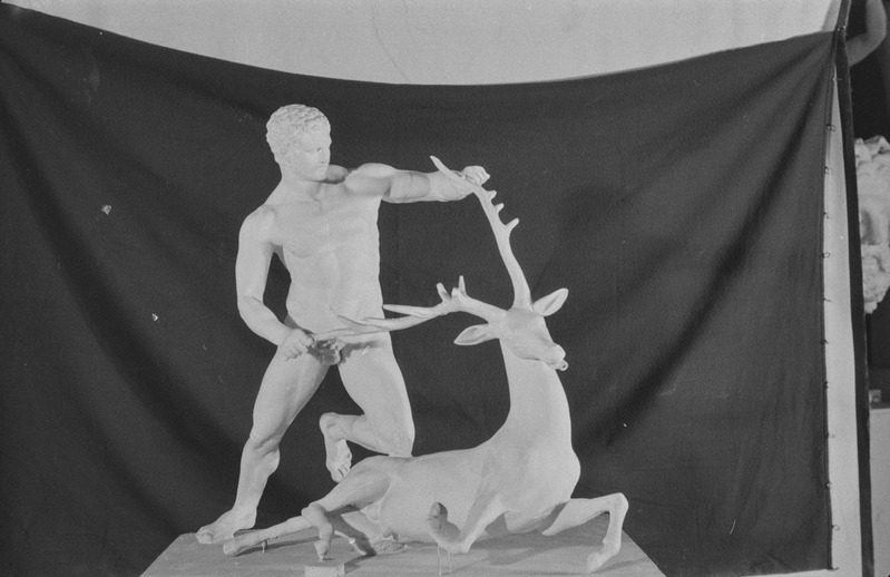 TRÜ Klassikalise Muinasteaduse Muuseum. Kujud. N. Raid. 2. märts 1957. a.