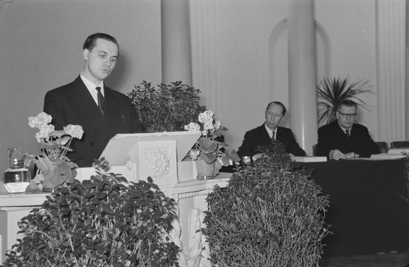 Šamardin väitekirja kaitsmas. Tartu ülikooli Õpetatud Nõukogu. 07. aprill 1961. a.