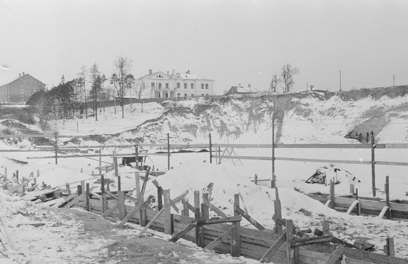 Tartu ülikooli staadioni ehitus. Sügis 1956. a.