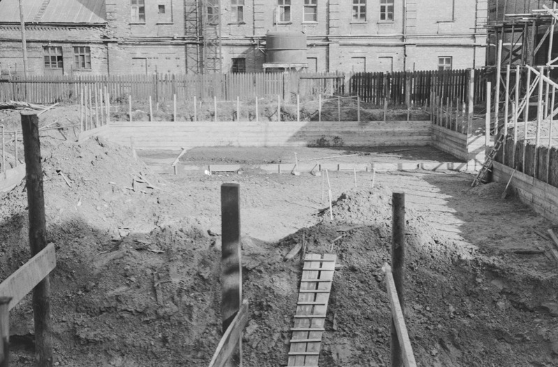 Tartu ülikooli siseujula ehitus Tähtvere pargi juures. 14. oktoober 1959. a.