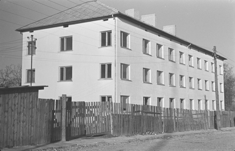 Koperatiivelamu "Kodutare" ehitus Tiigi t. 1. 29. oktoober 1959. a.