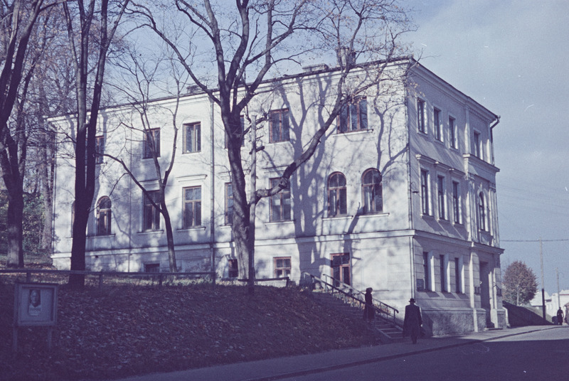 Tartu ülikooli peahoone ja ülikooli majandusmaja