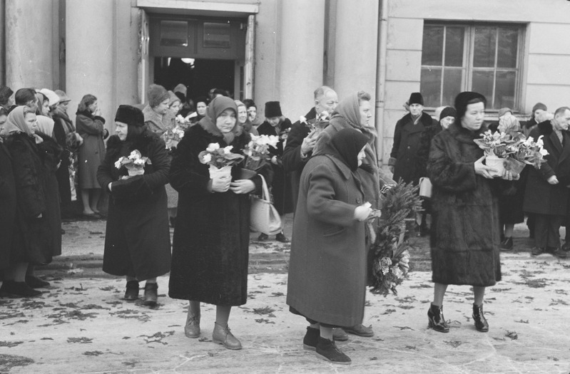 Tartu ülikooli spordibaaside juhataja J. Kaldvee matused