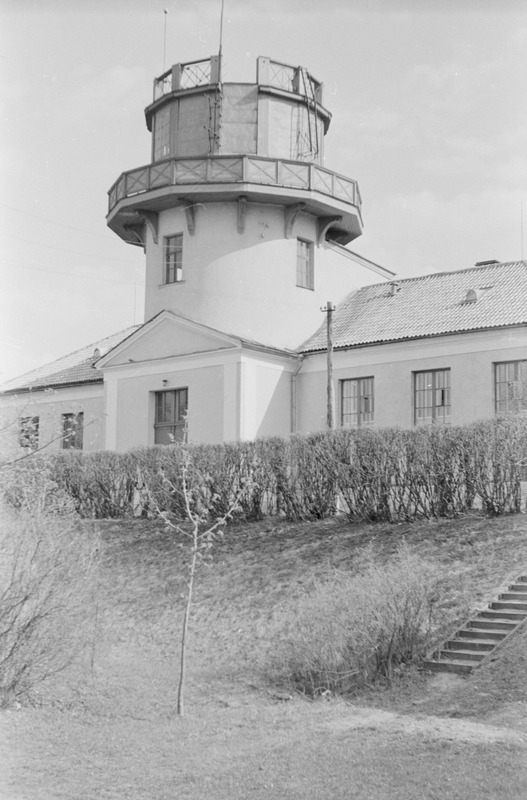 Tartu linna vaated. Tähetorn, N. Pirogovi ausammas, pioneeridemaja. 1960. a.