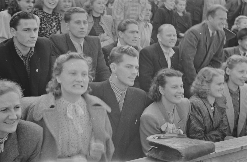 Tartu ülikooli spordipäev Tamme staadionil. 1952. a.