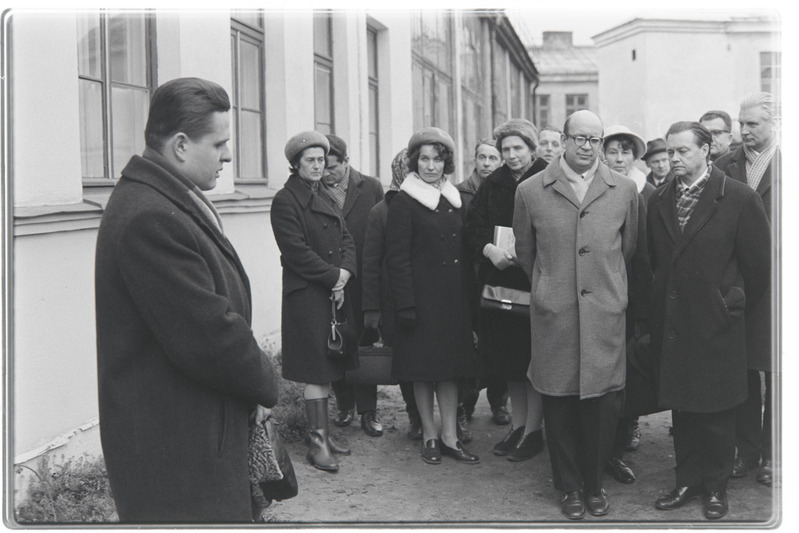 Mihhail Tsweti mälestusmärgi avamine botaanikaaias. 19. november 1972. a.