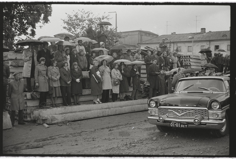 Tartu ülikooli raamatukogu hoonele nurgakivi panek. 27. september 1976. a.