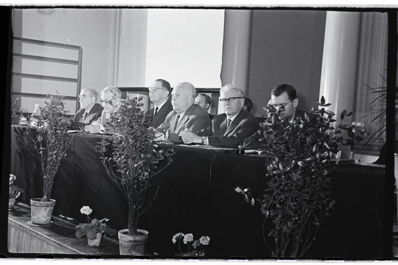 Üleliiduline kirurgide konverents Tartu ülikooli aulas 1965. a.