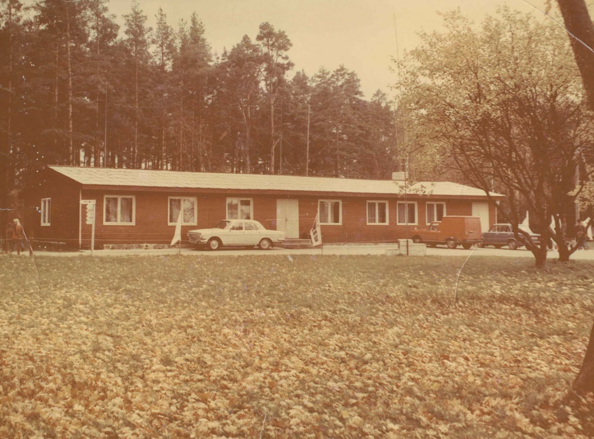 Võiste Rahvaspordibaasi peamaja. 1981