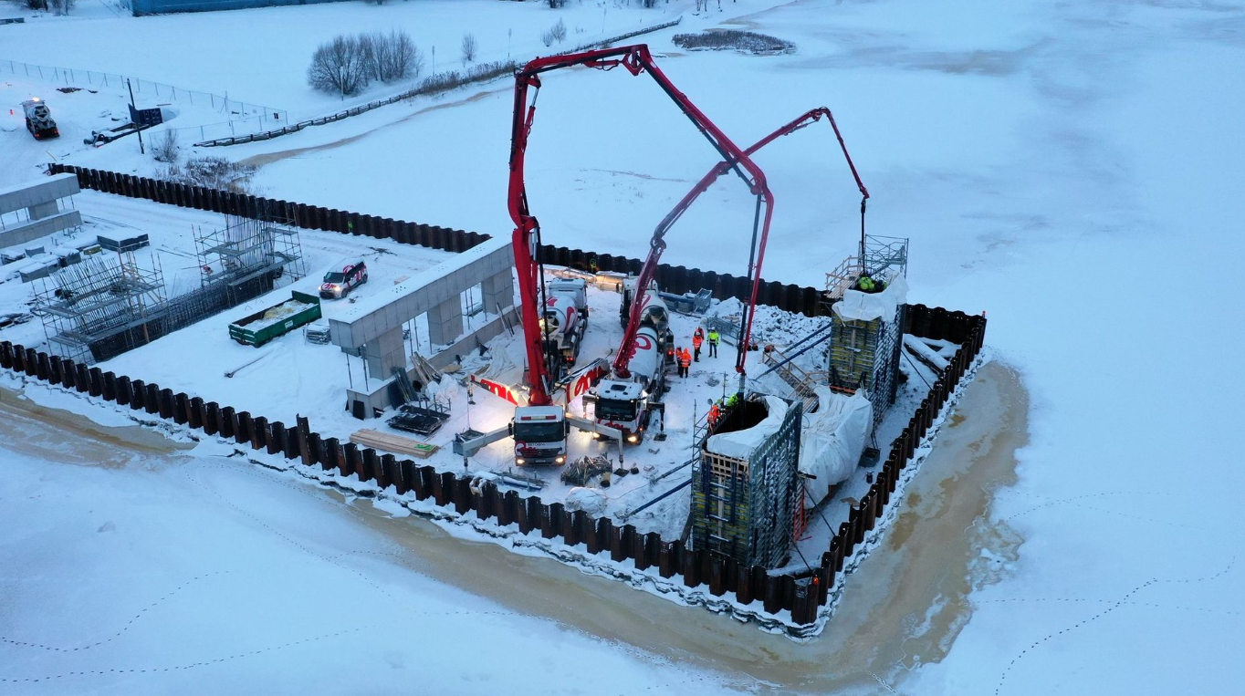Pärnu kesklinnas III silla ehitus ,2024.a.
