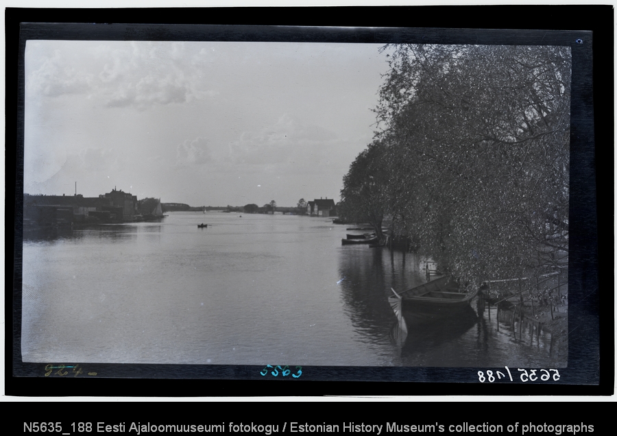 Emajõgi linna kohal