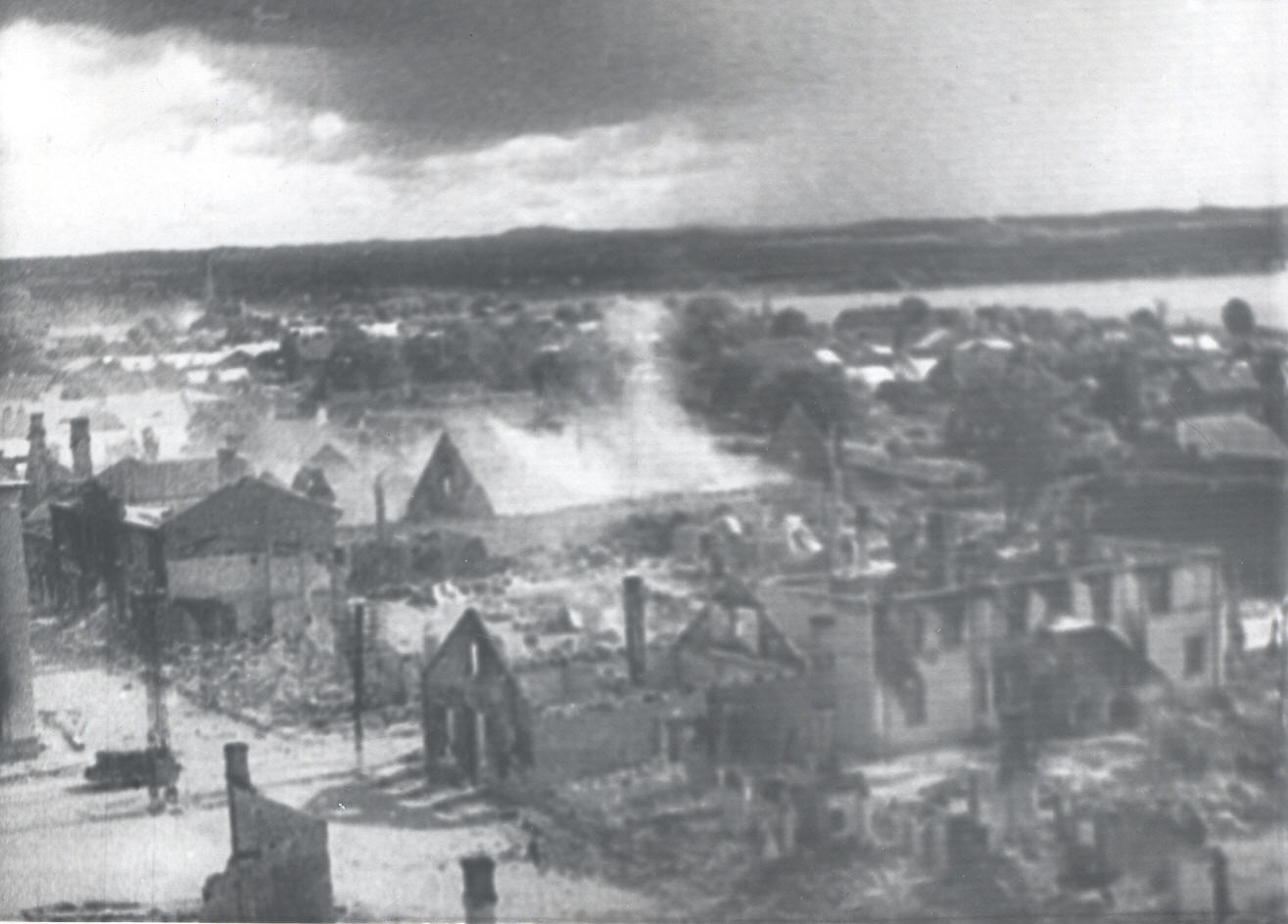 Foto. Võru vabastamine 1944.a. augustis. Üldvaade varemetes linnale.