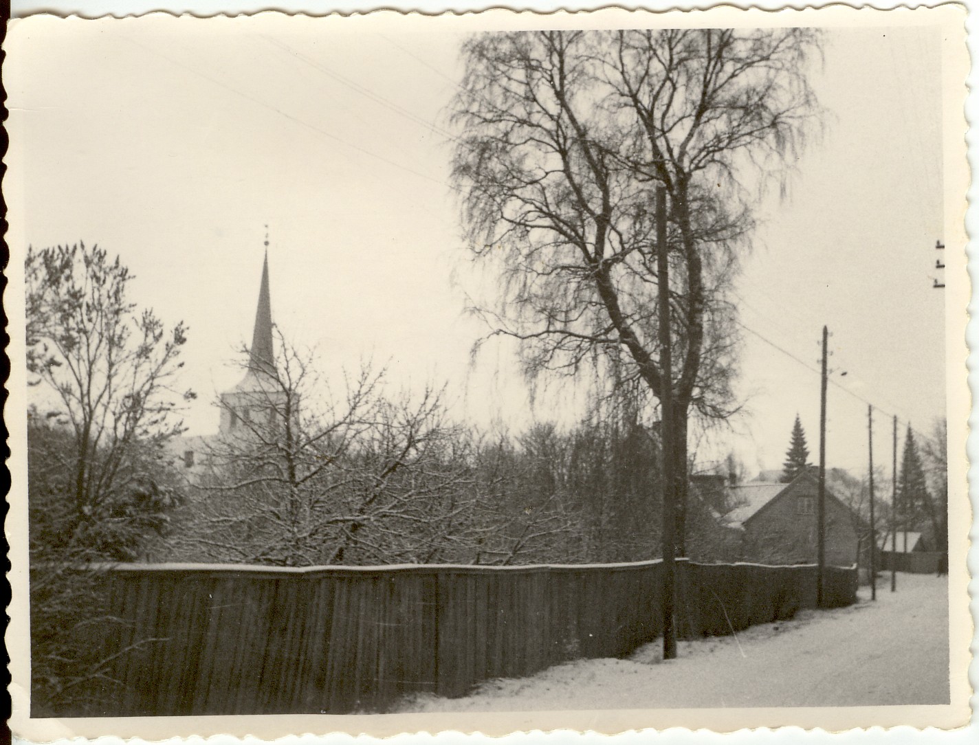 foto, vaade Paide kirikule 1960-ndatel a.