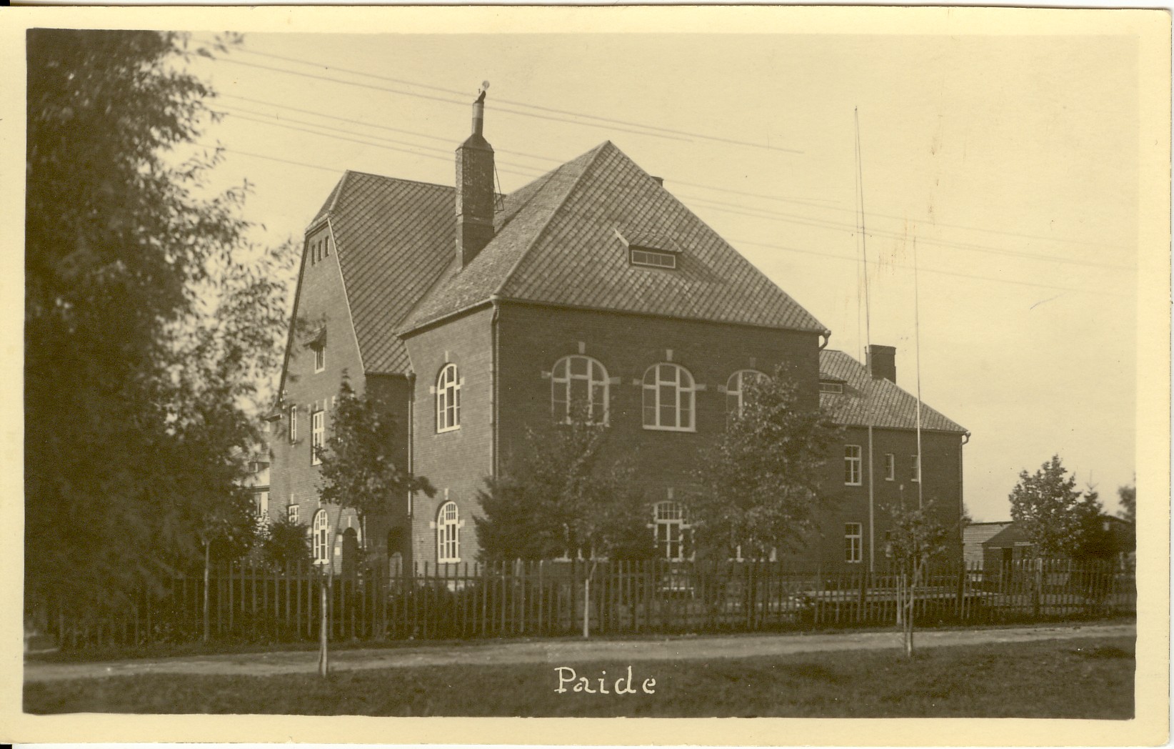 foto, Paide saksa koolimaja 1930- ndatel a.