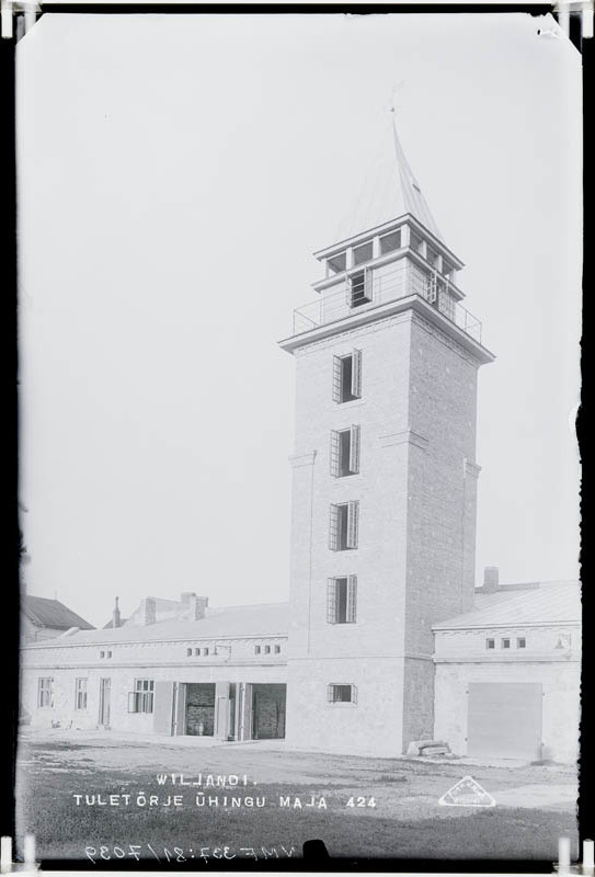 fotonegatiiv, Viljandi, Tuletõrje Ühingu maja, Väike-Turu tn, 1926, foto J. Riet