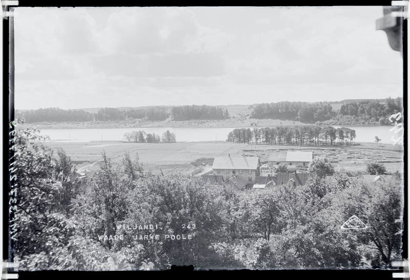 fotonegatiiv, Vaade Viljandi linna poolt Viljandi järvele, Mädalepiku ümbrusele