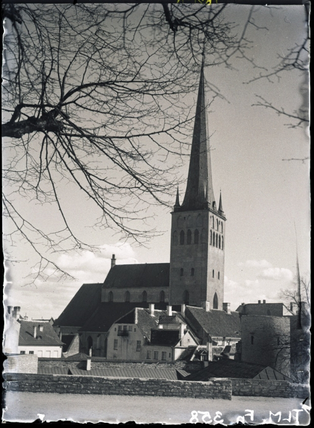 Tallinn, Oleviste kirik, vaade loodest.