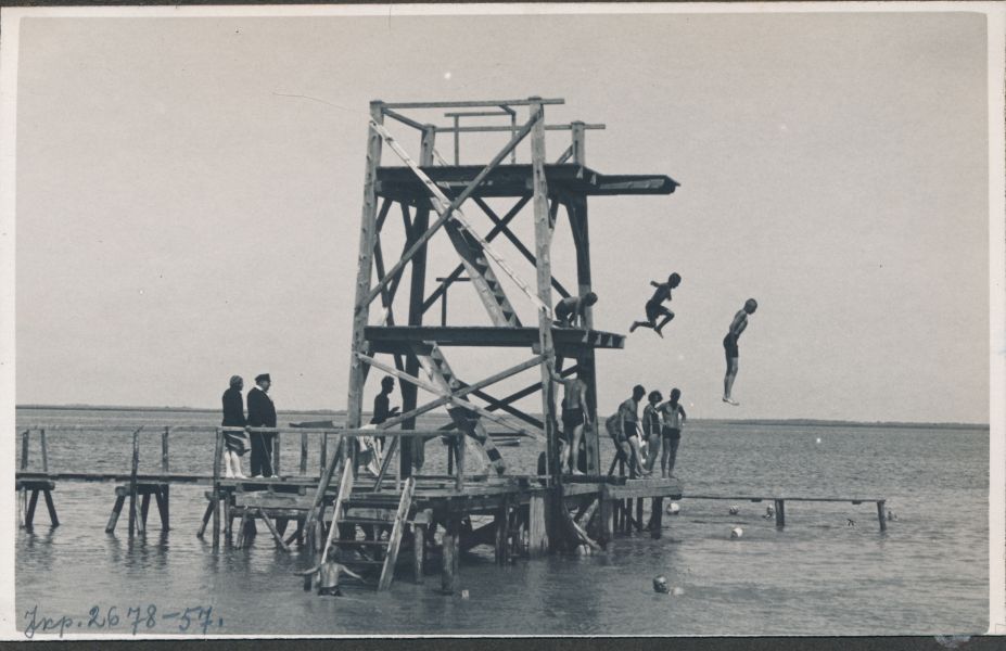 Foto. Dampfi album. Vettehüppetorn Aafrika rannas. 1932.